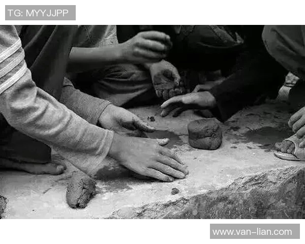 70后80后足球明星的辉煌岁月与传奇故事回顾