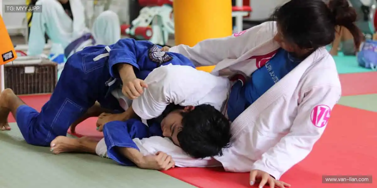 📺 一键直击，赛事瞬间零时差！